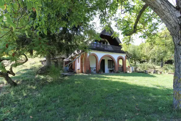 Eladó gazdasági ingatlan, Tamási 1 szoba 56 m² 6.5 M Ft